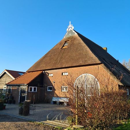 B&B Aan De Fjildwei Rinsumageest Bagian luar foto
