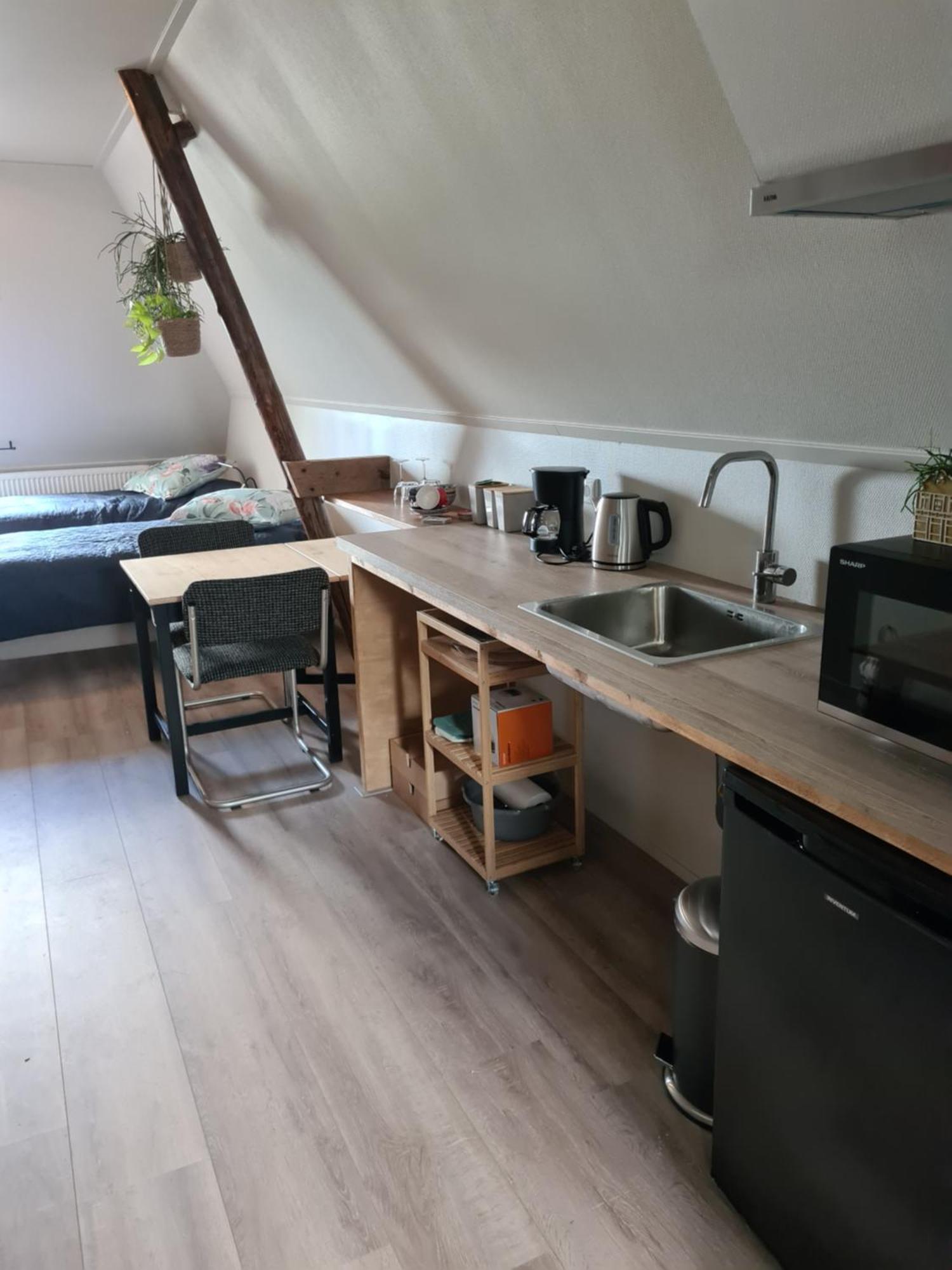 B&B Aan De Fjildwei Rinsumageest Bagian luar foto