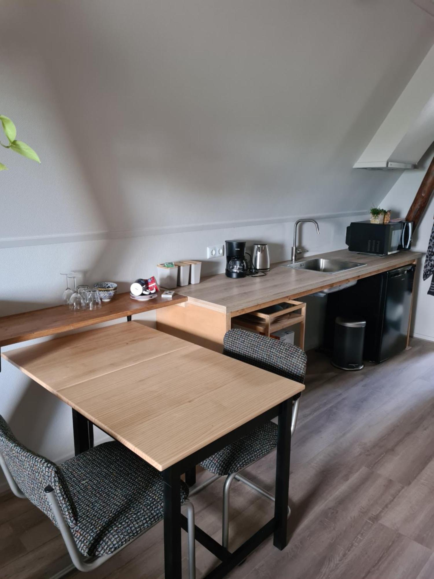 B&B Aan De Fjildwei Rinsumageest Bagian luar foto