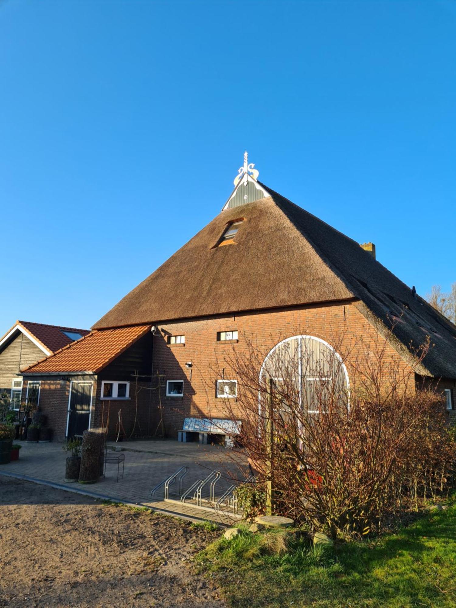 B&B Aan De Fjildwei Rinsumageest Bagian luar foto